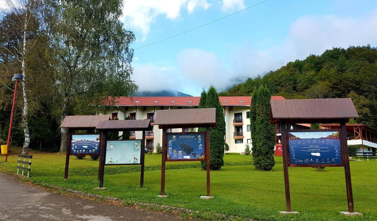 Hotel Mladost Tjentiste Exterior photo